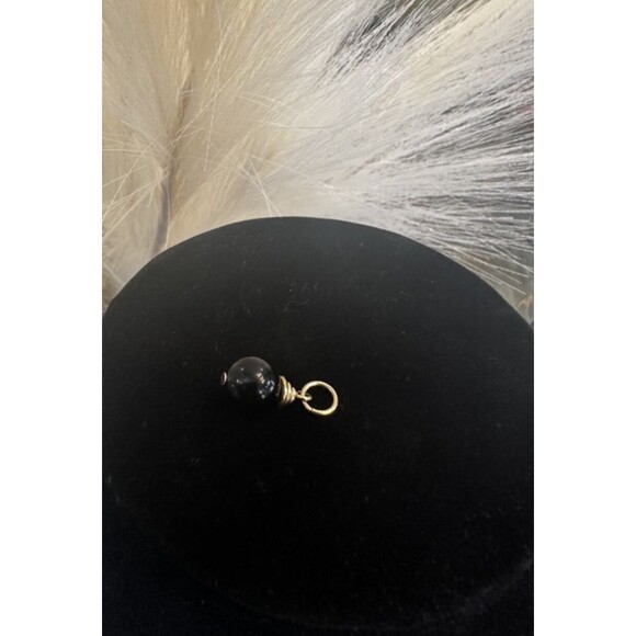 14K Yellow Gold Onyx Ball Bead Charm Pendant 1.09 g - Picture 2 of 4